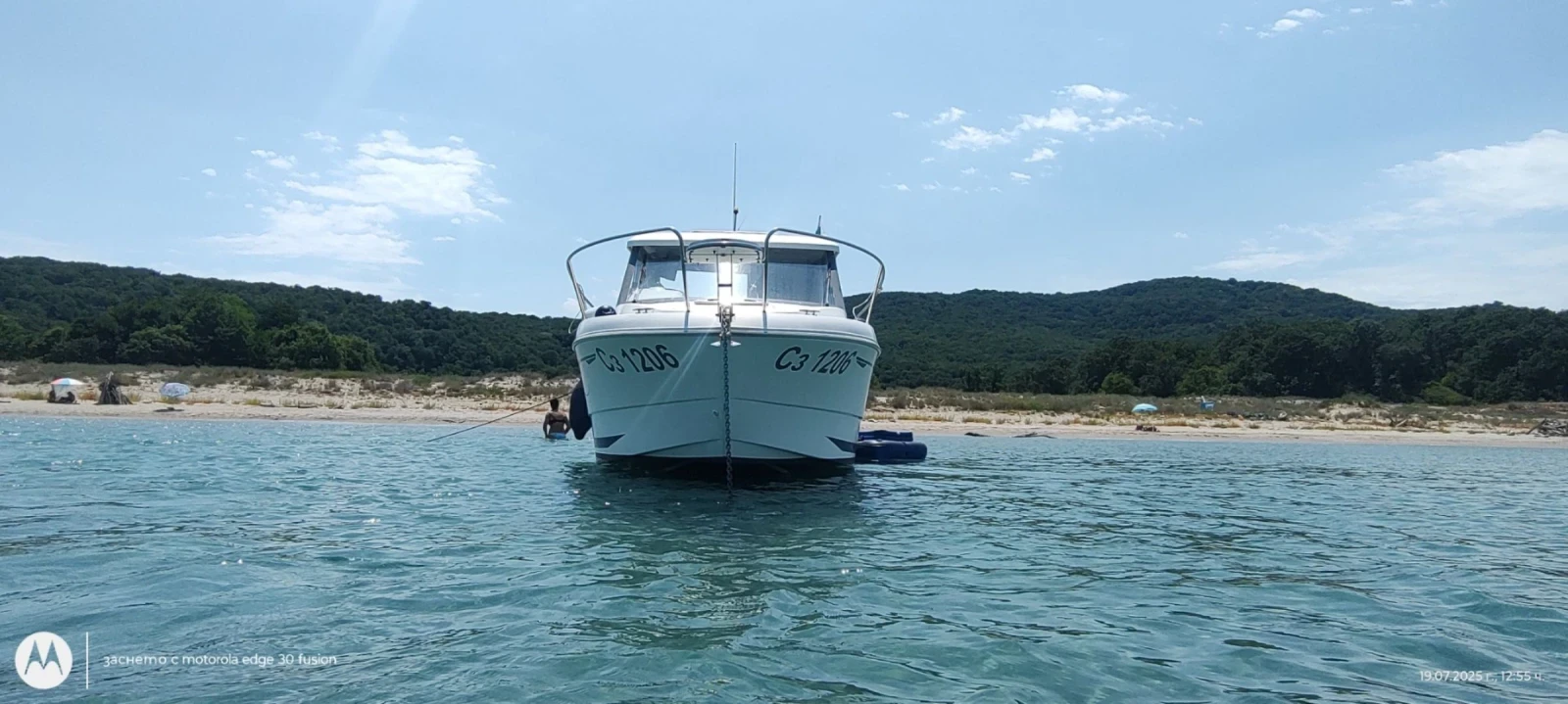 Моторна яхта Beneteau Антарес - изображение 3