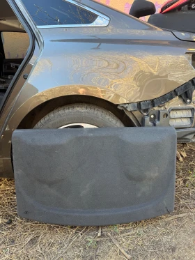 VW Scirocco 2008-2016г кора в багажника, снимка 1