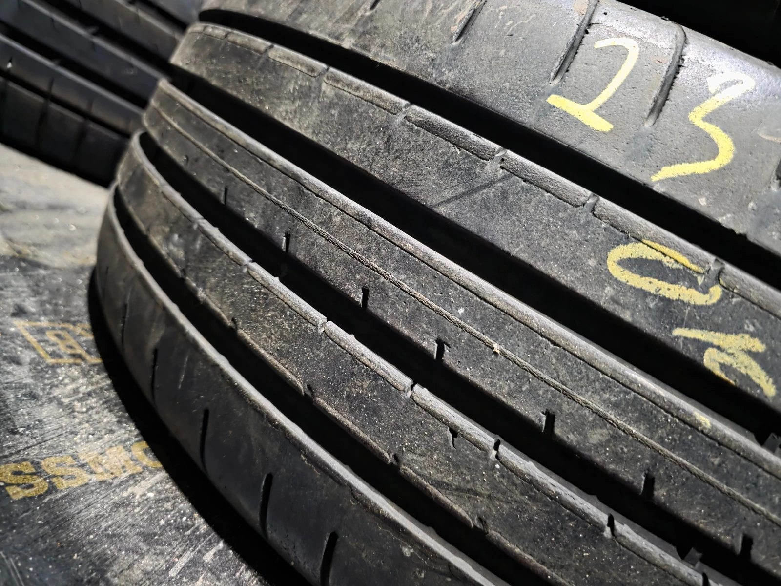 Гуми Летни 235/60R18