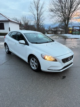 Volvo V40 2.0d euro6b , снимка 1