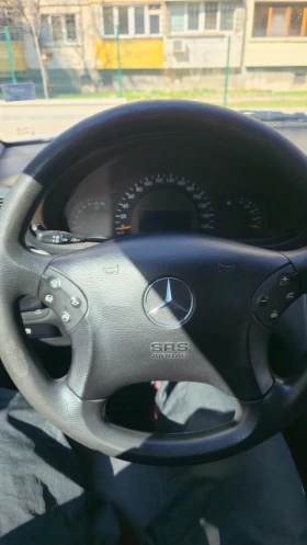 Mercedes-Benz C 180, снимка 6