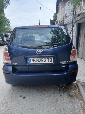Toyota Corolla verso, снимка 4