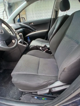 Toyota Corolla verso, снимка 9