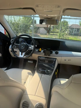 Mercedes-Benz E 400, снимка 1