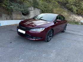  Chrysler 200