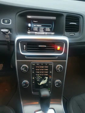 Volvo V60 2.0 D3 - 10000 лв. - 25946522 14