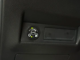 Обява за продажба на Renault Captur LPG 31000km // ВЪРНАТ ОТ ЛИЗИНГ// ГАРАНЦИЯ ~29 900 лв. - изображение 11