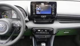 Toyota Yaris 1.5 Hybrid e-CVT - 26699 лв. / 13650.98 € - 91576657 9
