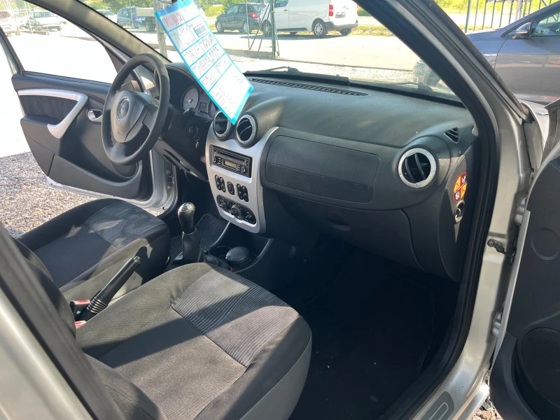 Dacia Sandero 1.4 LPG, снимка 8 - Автомобили и джипове - 46471326