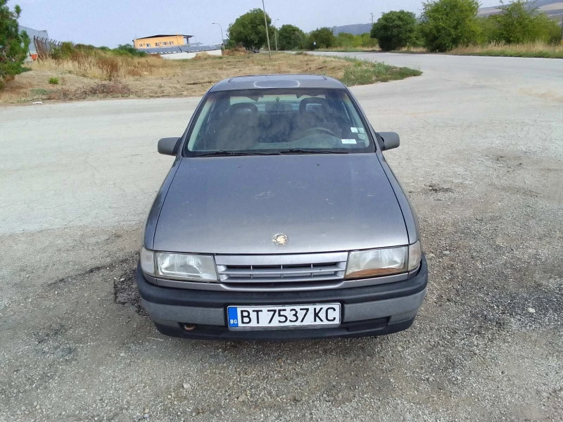 Opel Vectra, снимка 1 - Автомобили и джипове - 47257543