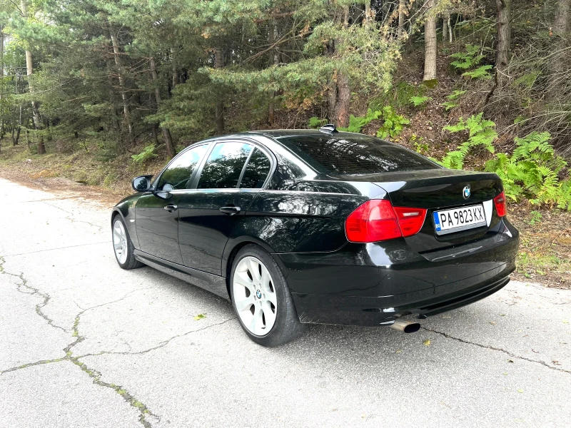 BMW 320, снимка 2 - Автомобили и джипове - 47306398