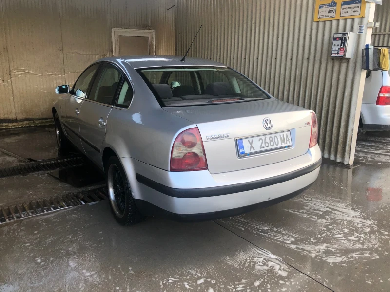 VW Passat, снимка 4 - Автомобили и джипове - 47460234