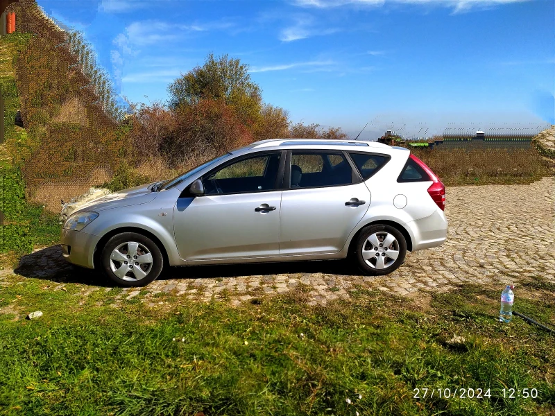 Kia Ceed Ceed 1.6 crdi wagon , снимка 5 - Автомобили и джипове - 47738208