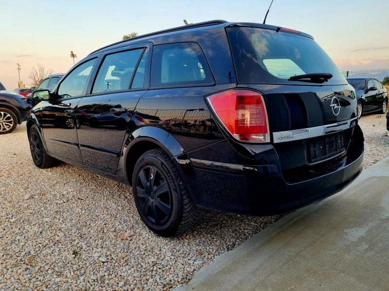 Opel Astra 1.6i 115ks., снимка 9 - Автомобили и джипове - 51018794