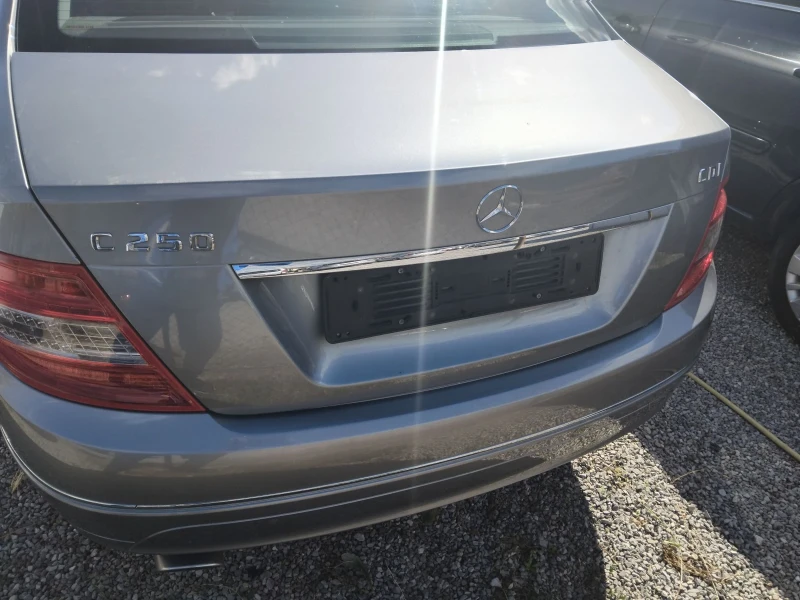 Mercedes-Benz C 250 2.2CDi204ксНави, снимка 3 - Автомобили и джипове - 51892014