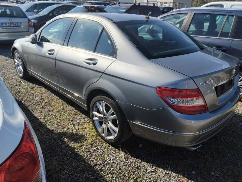 Mercedes-Benz C 250 2.2CDi204ксНави, снимка 14 - Автомобили и джипове - 51892014