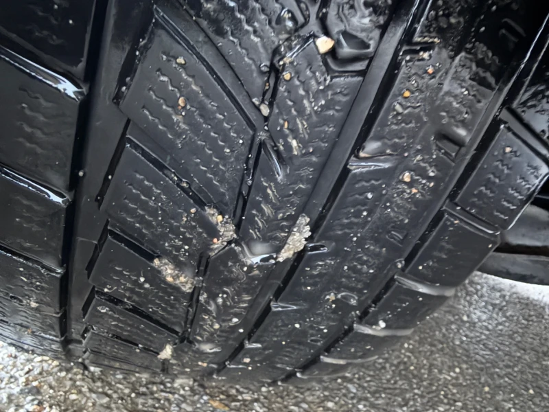 Volvo V40 2.0d euro6b , снимка 13 - Автомобили и джипове - 53542276