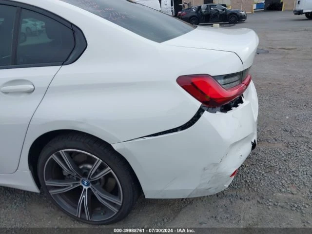 BMW 330 E* PLUG-IN HYBRID, снимка 7 - Автомобили и джипове - 47428208