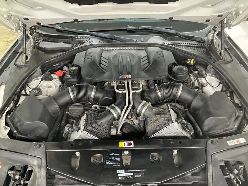 BMW M5, снимка 6 - Автомобили и джипове - 55185940