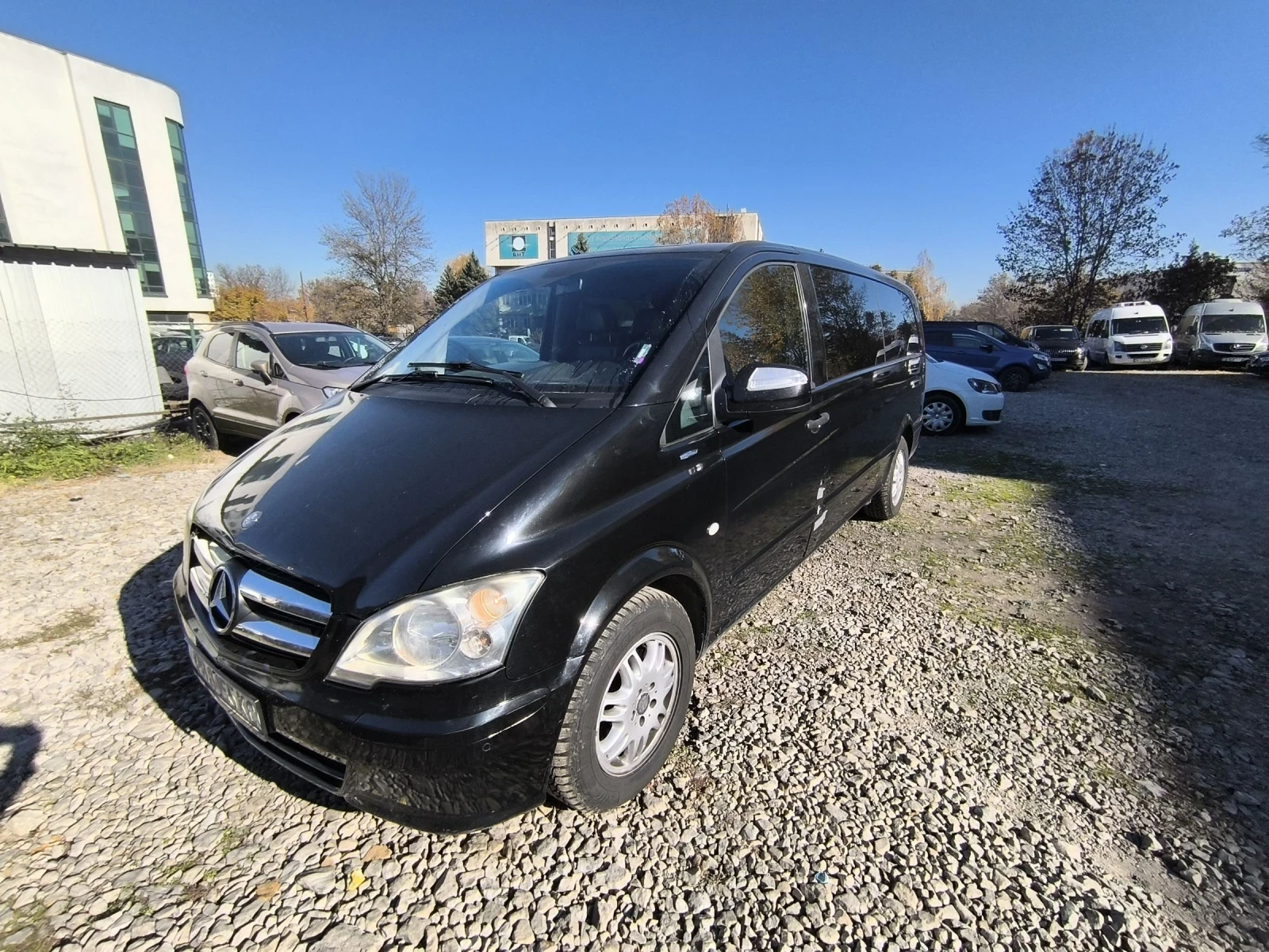 Mercedes-Benz Viano  - изображение 2