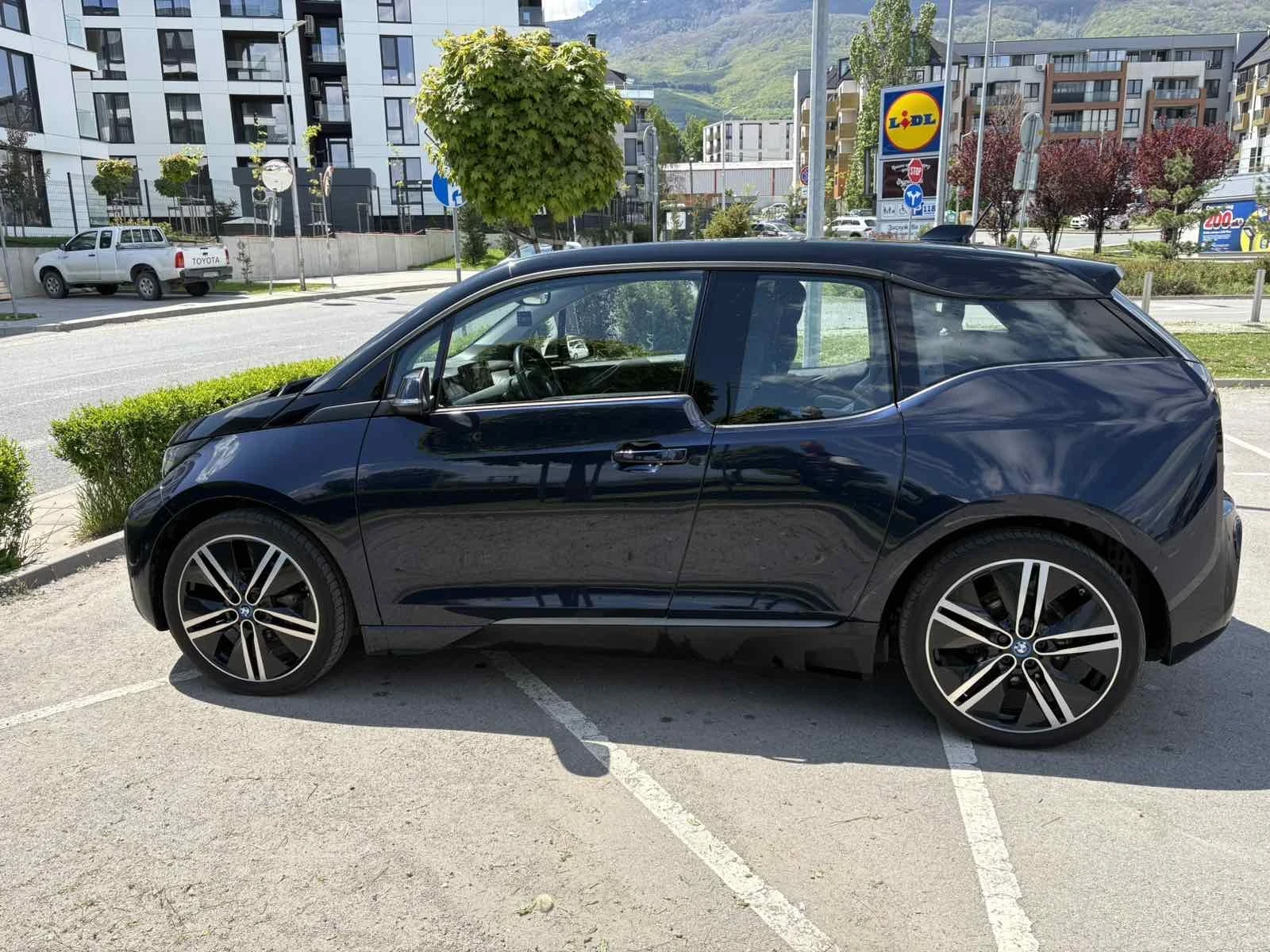 BMW i3  - изображение 4