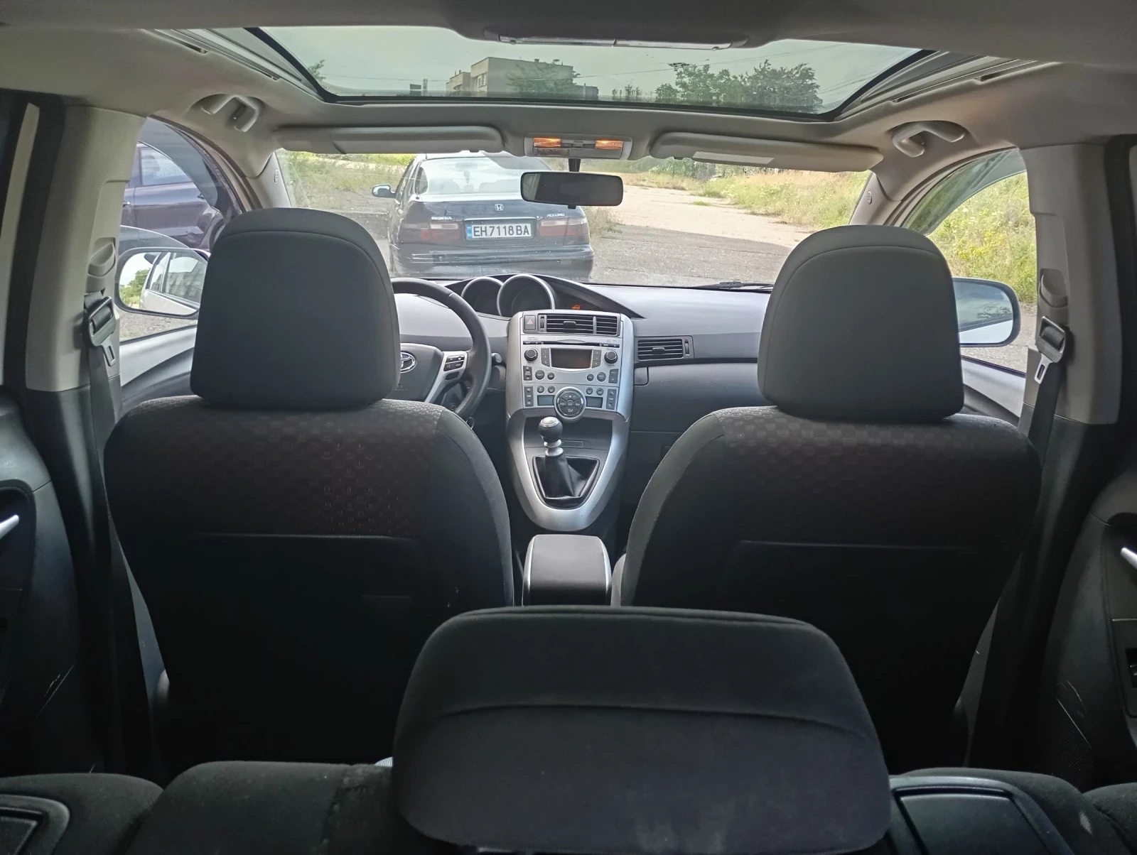 Toyota Verso  - изображение 5