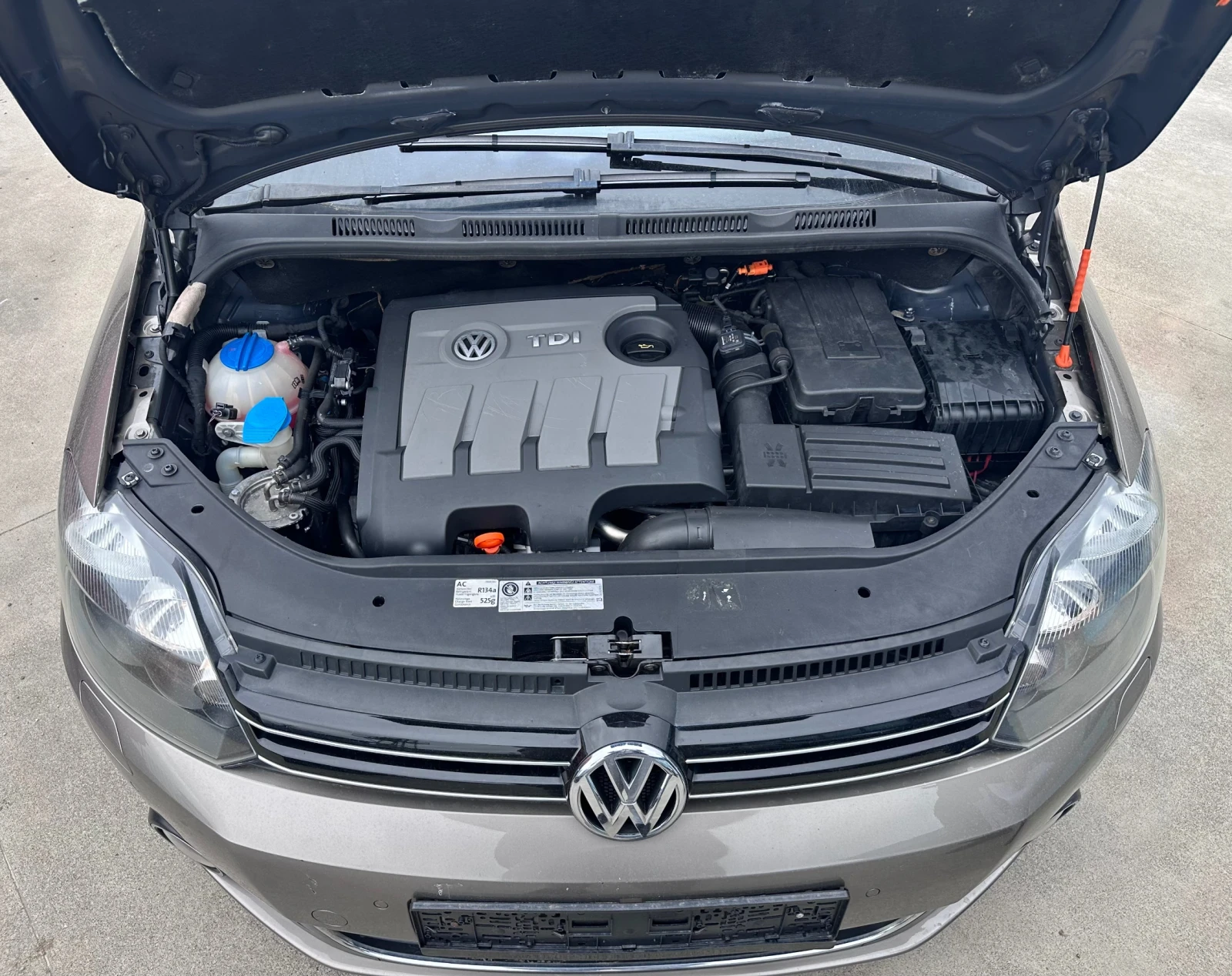 VW Golf Plus 1.6TDi STYLE - изображение 7