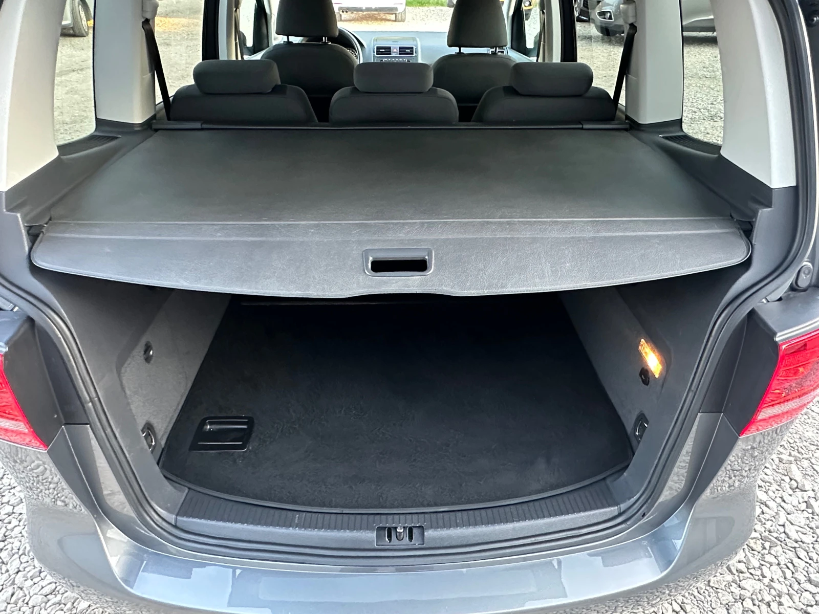VW Touran DIESEL* TOP* KLIMATRONIK*  - изображение 7