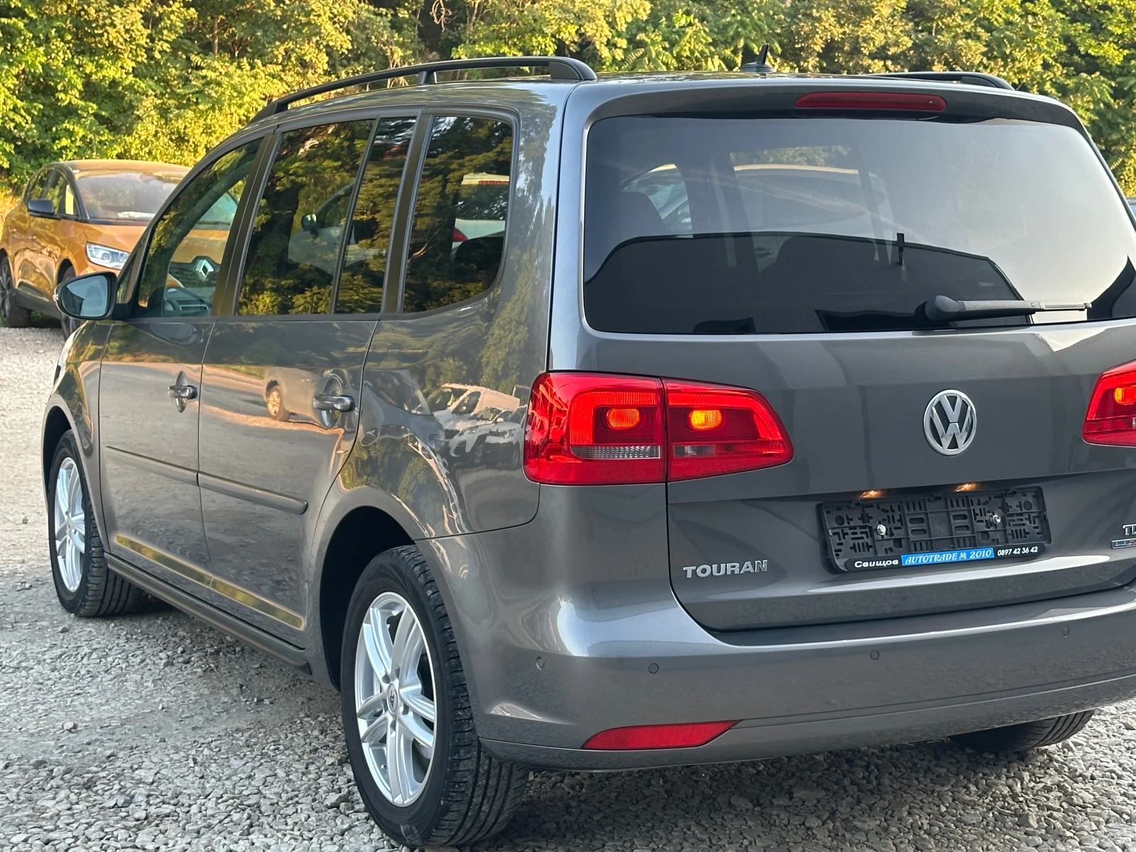 VW Touran DIESEL* TOP* KLIMATRONIK*  - изображение 6
