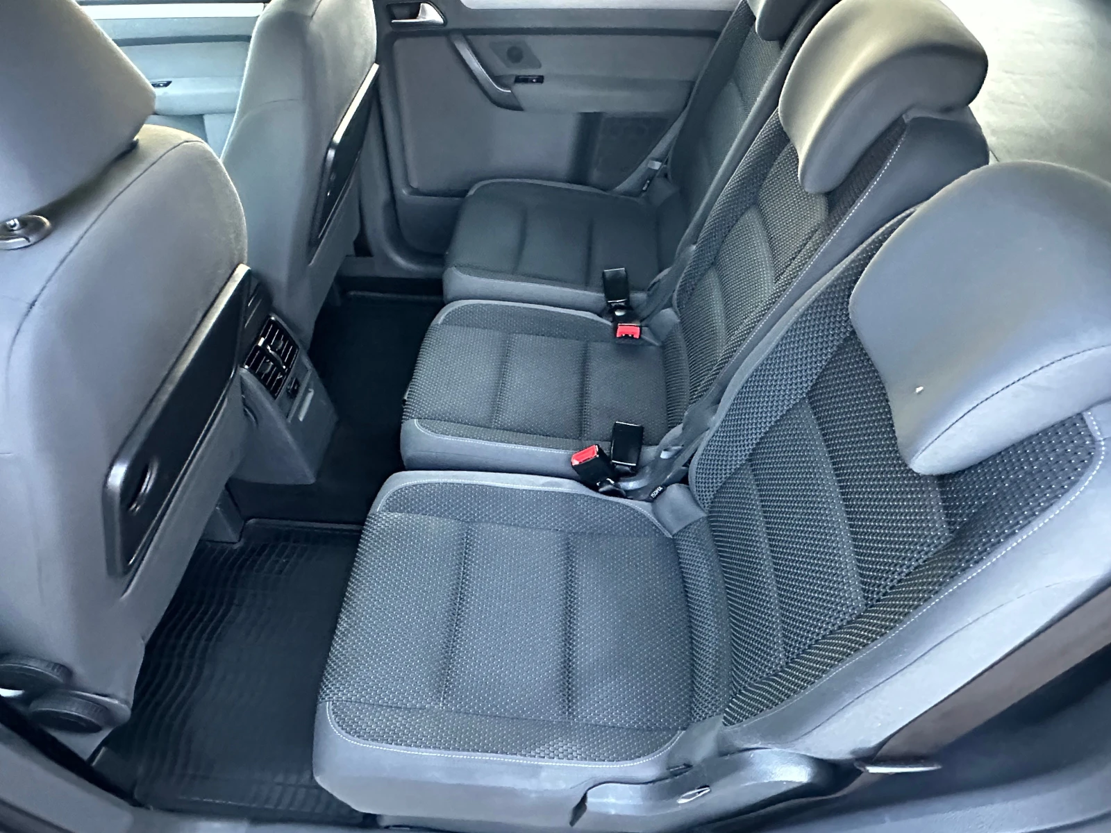 VW Touran DIESEL* TOP* KLIMATRONIK*  - изображение 9