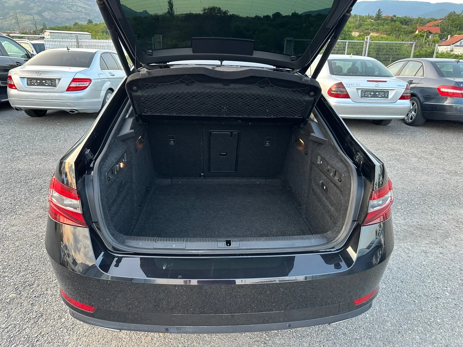 Skoda Superb 2.0TDI* 190* DSG* KEYLESS* *  | Mobile.bg   16