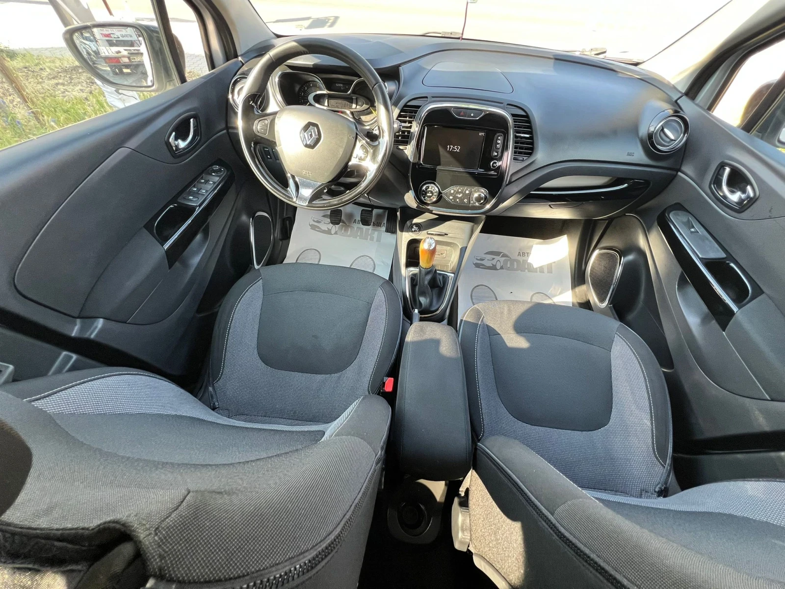 Renault Captur 1.5dCi/EURO.5B - изображение 10