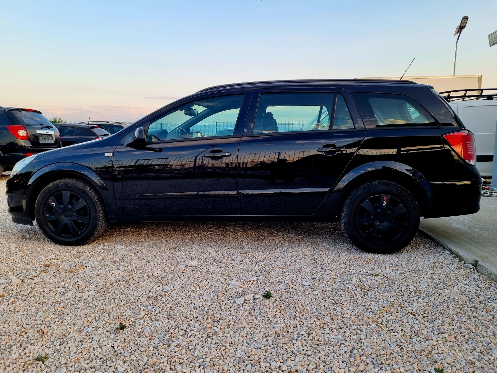 Opel Astra 1.6i 115ks. - изображение 8