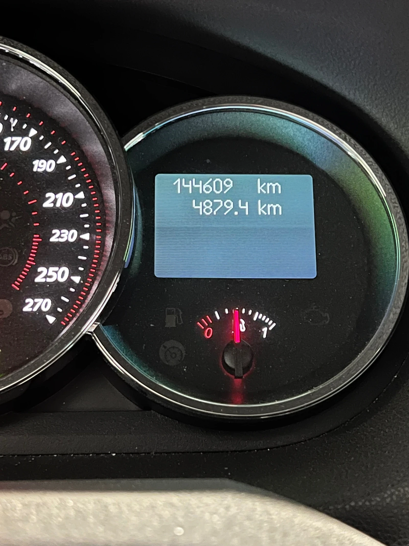 Renault Megane  - изображение 6