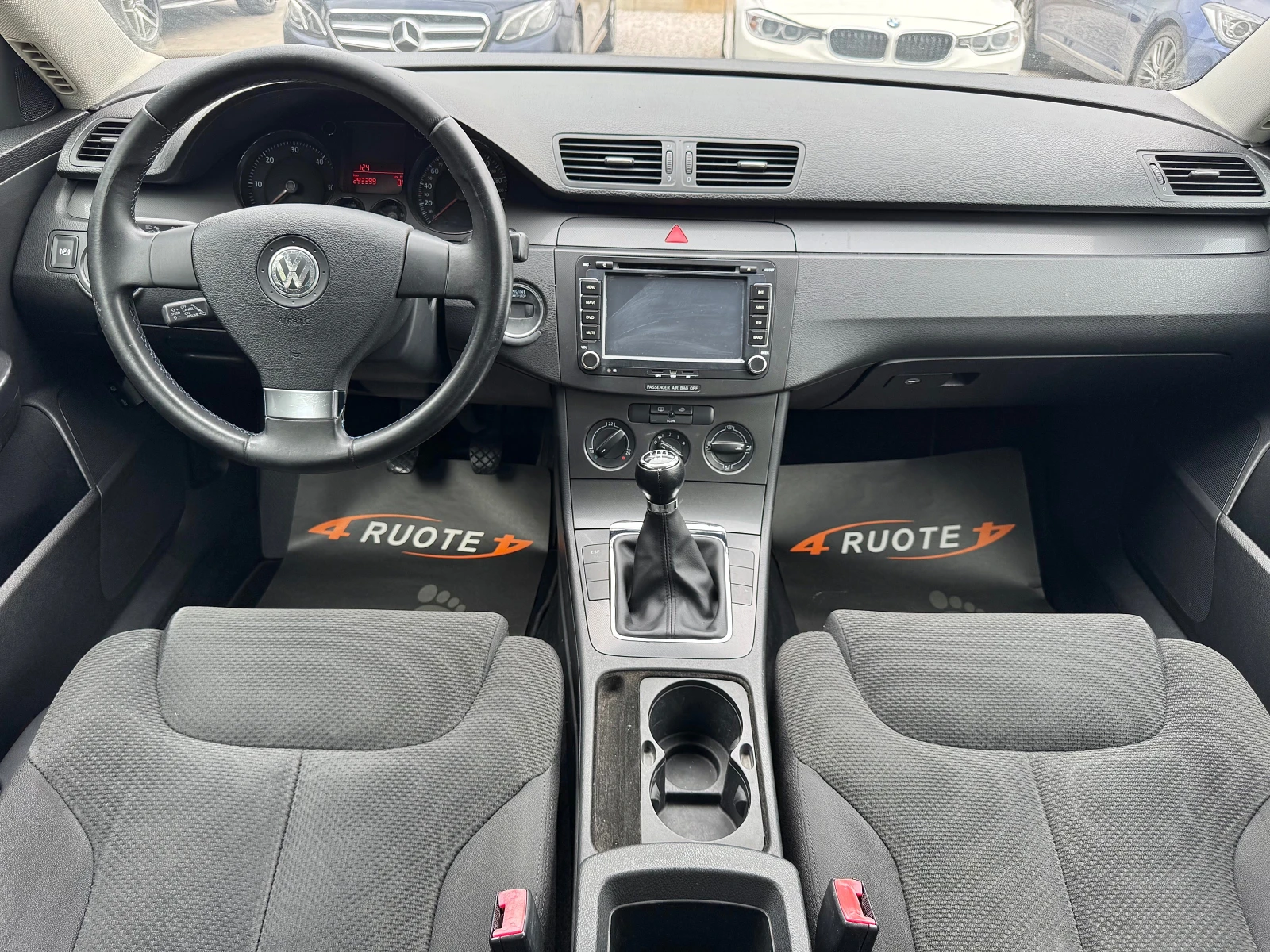 VW Passat 1.9TDi Навигация - изображение 9