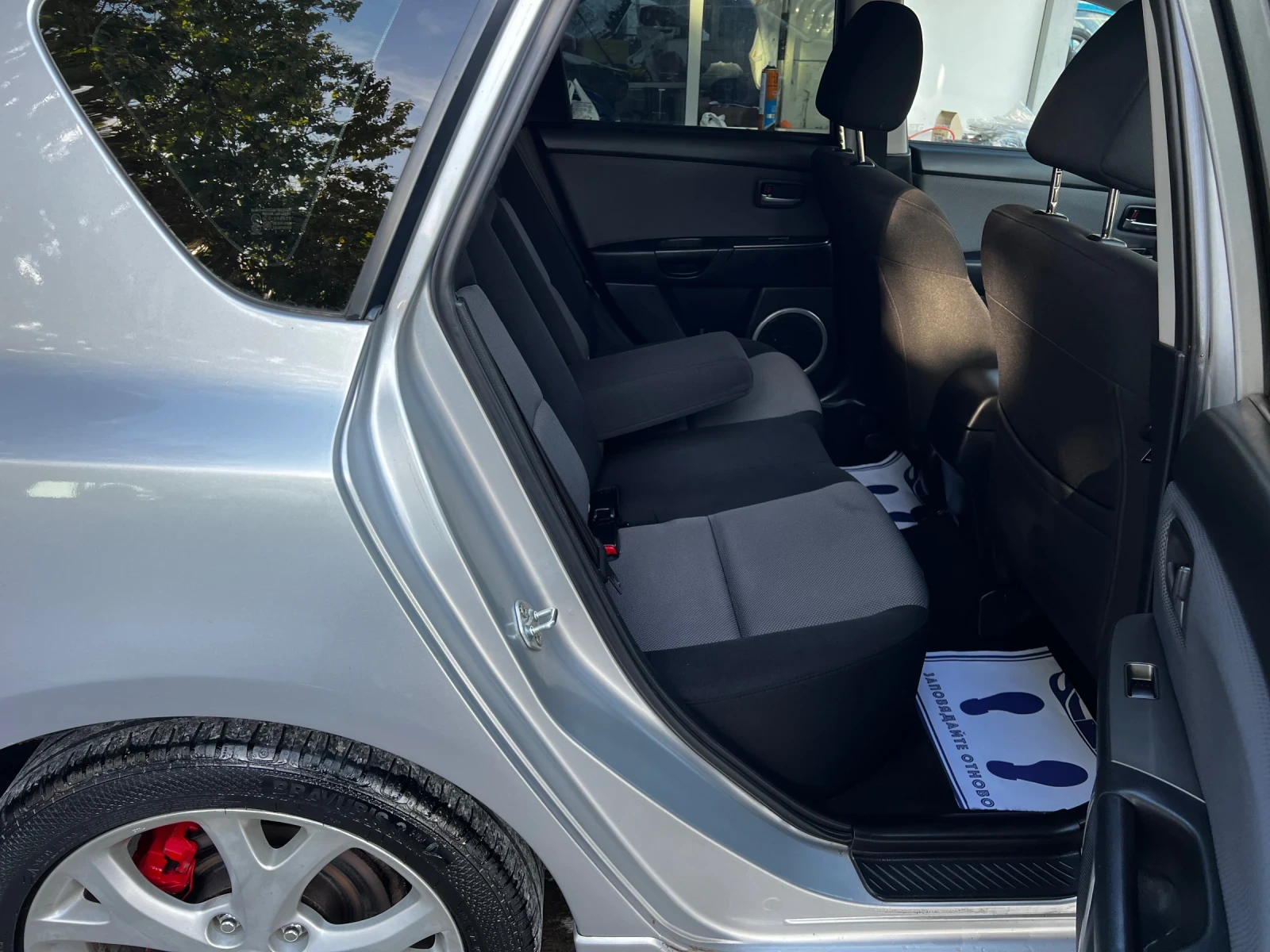 Mazda 3 2.0i 6-speed 182000km SWISS EDITION | Mobile.bg — изображение 12