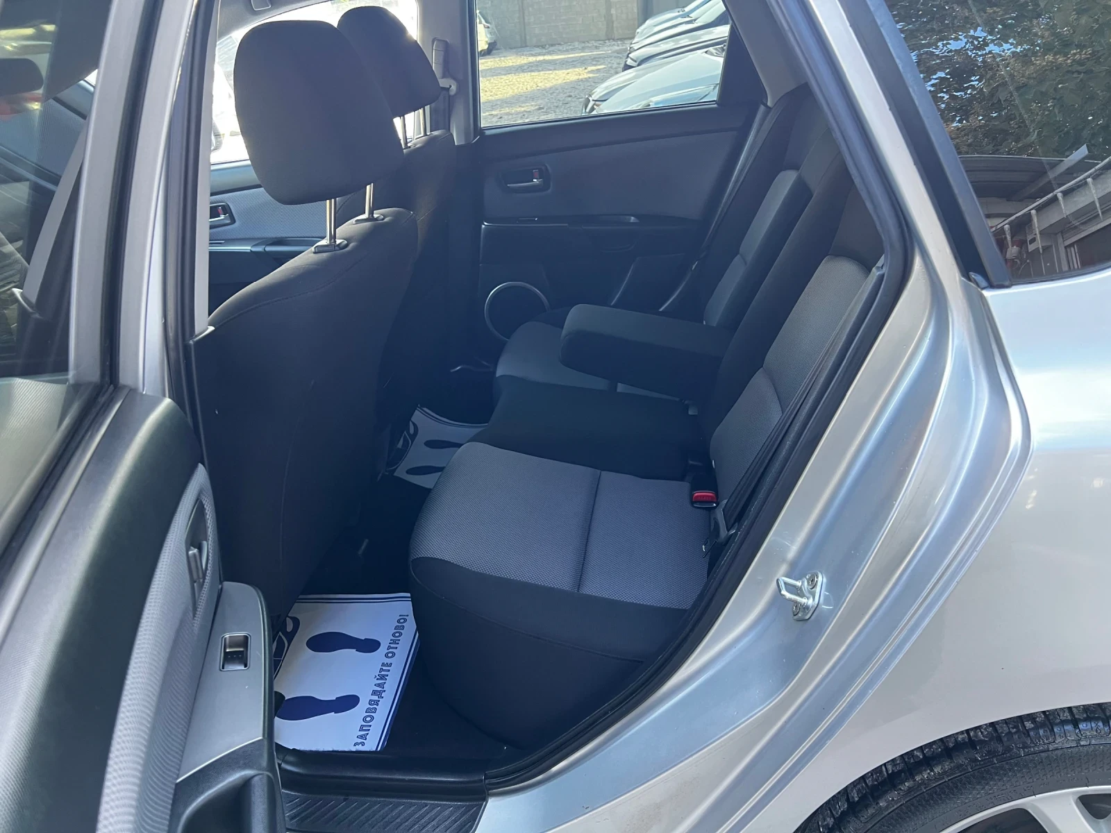 Mazda 3 2.0i 6-speed 182000km SWISS EDITION | Mobile.bg — изображение 13