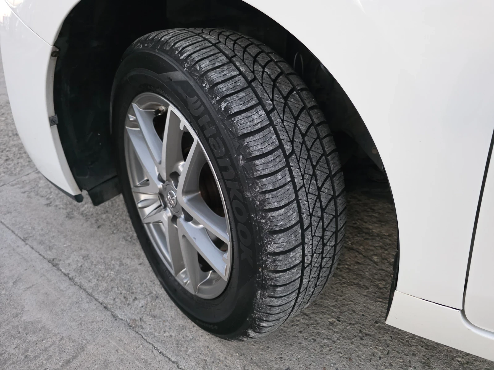 Toyota Verso 1.6 VVTI EVRO 6  Navi HandsFree | Mobile.bg   17