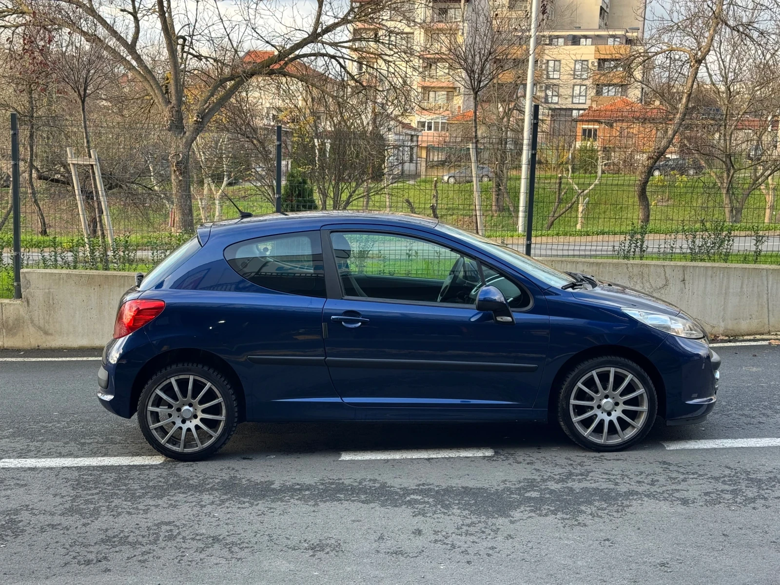 Peugeot 207 KLIMA BENZIN  - изображение 6