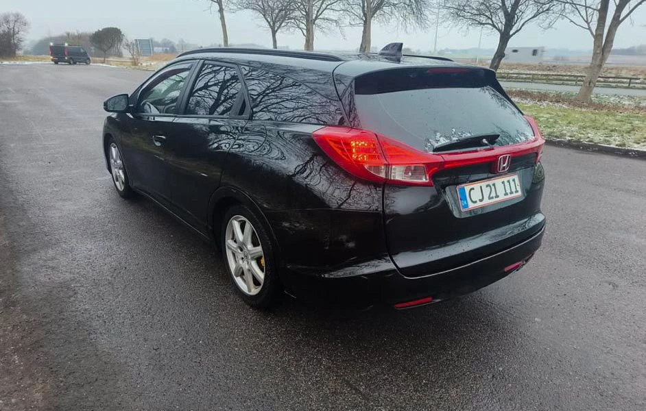 Honda Civic 1.6D Facelift | Очакван внос! С ГАРАНЦИЯ! - изображение 3