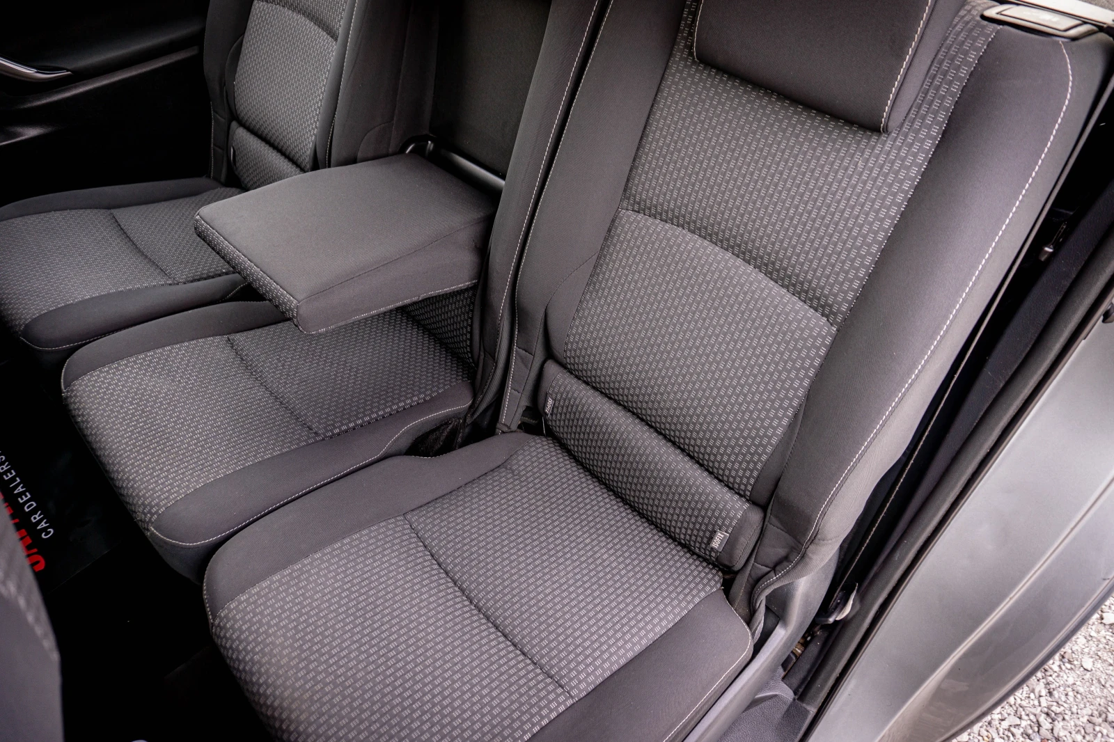 Toyota Verso 1.8 бензин Facelift! С Гаранция! ТОП! , снимка 11 - Автомобили и джипове - 53709598