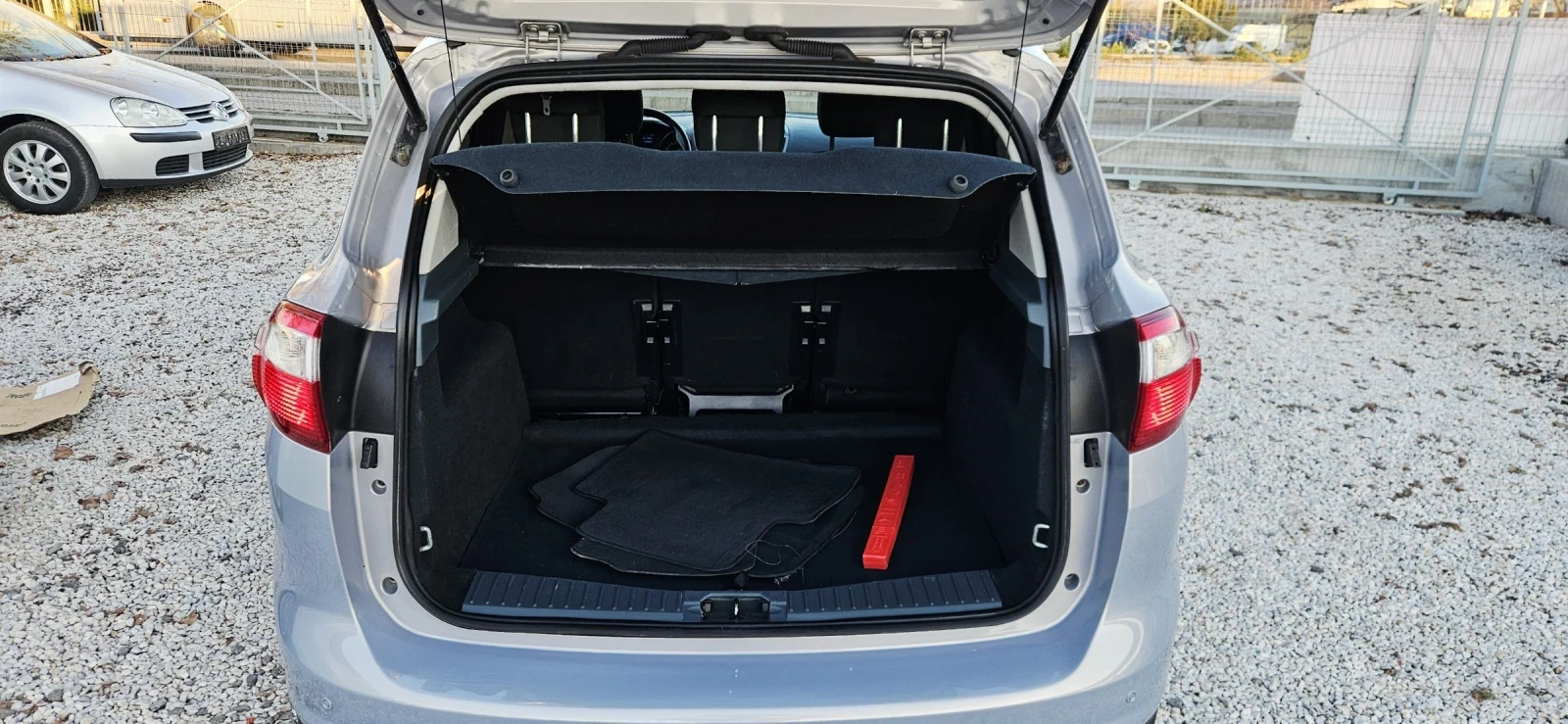 Ford C-max 2013г* 1.6D* , снимка 17 - Автомобили и джипове - 53829891