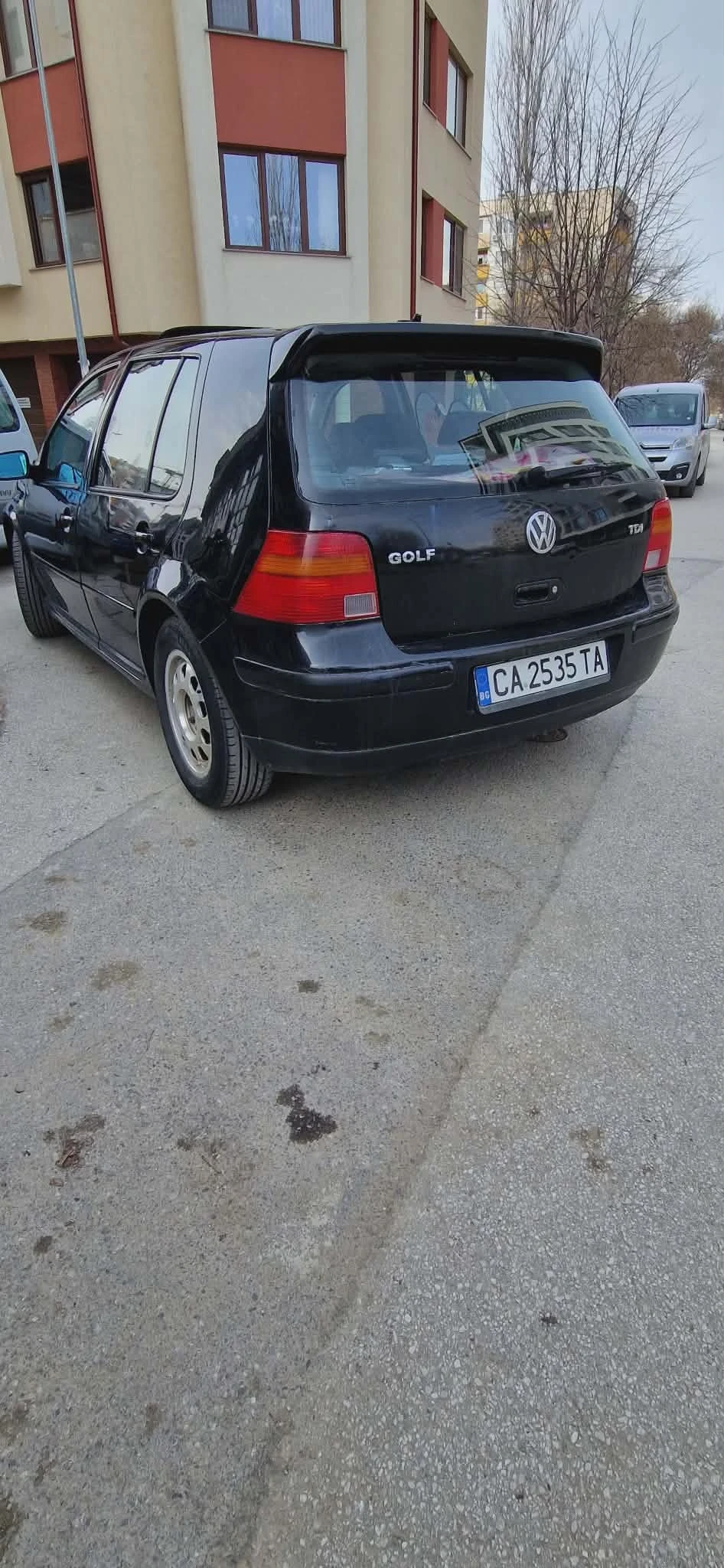 VW Golf 1.9, снимка 5 - Автомобили и джипове - 53830252