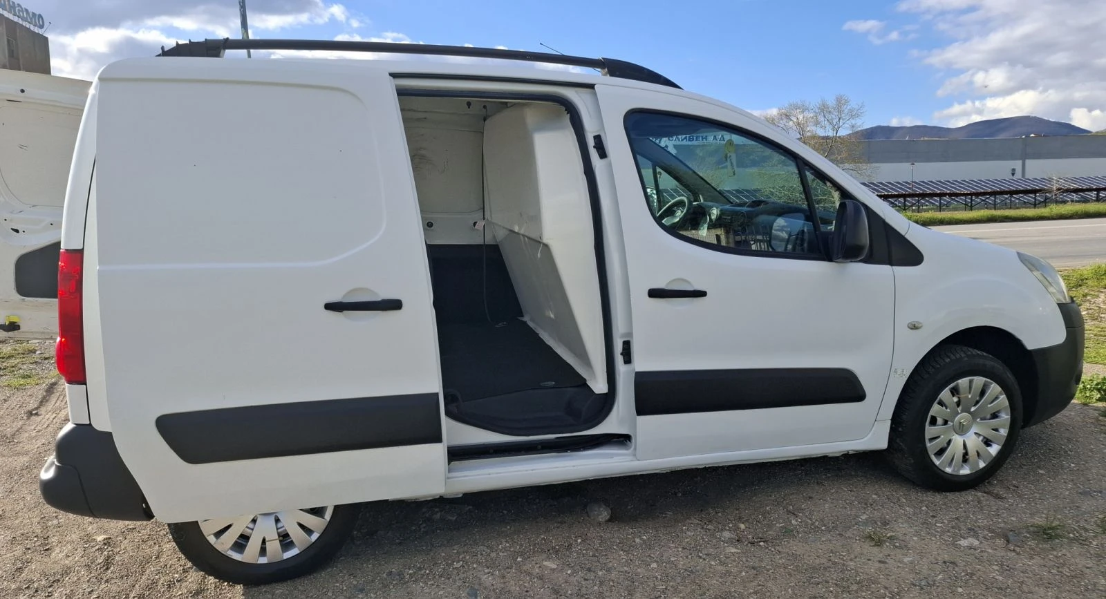 Citroen Berlingo, снимка 4 - Автомобили и джипове - 54233253