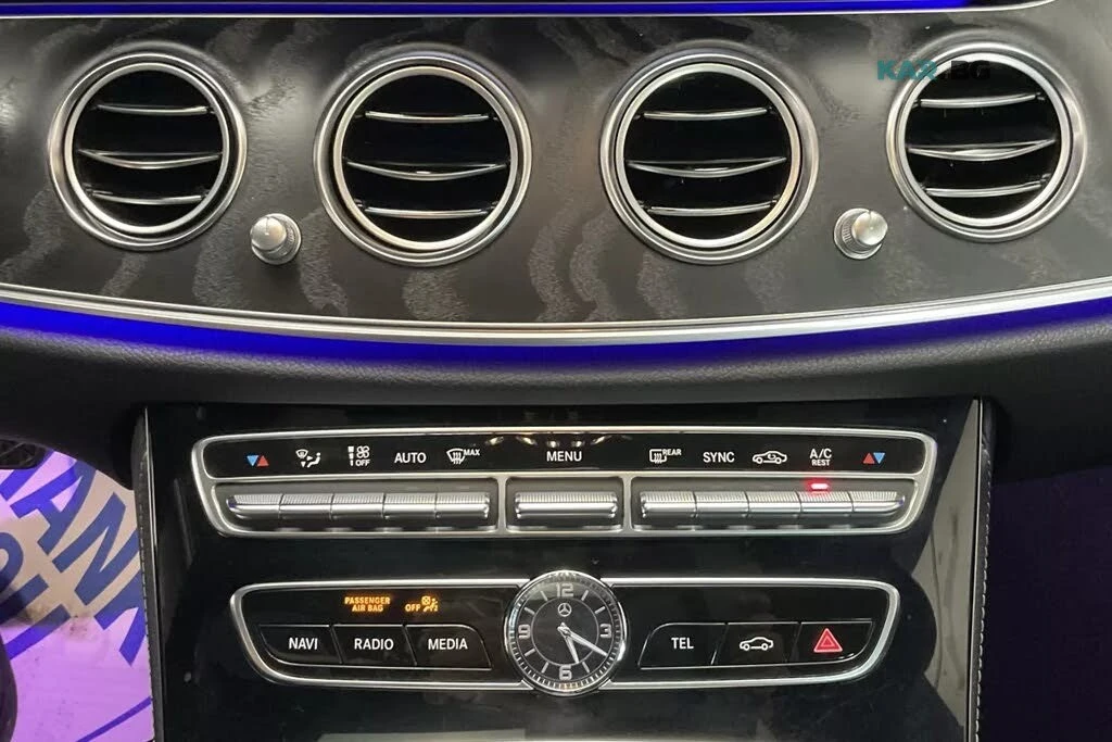 Mercedes-Benz E 400 АвтоКредит* (ЦЕНА ДО БГ), снимка 13 - Автомобили и джипове - 54973554