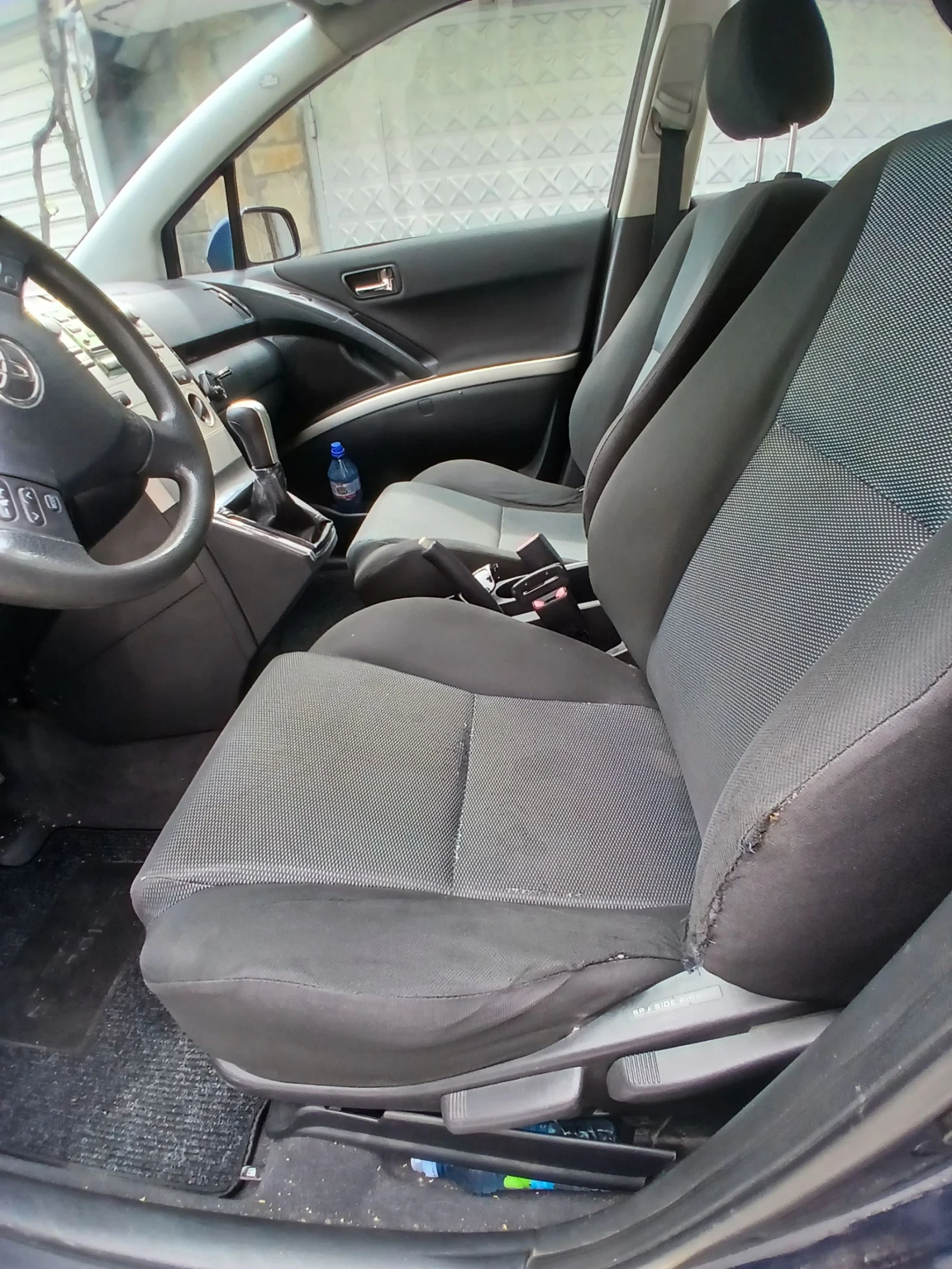 Toyota Corolla verso, снимка 9 - Автомобили и джипове - 55079297