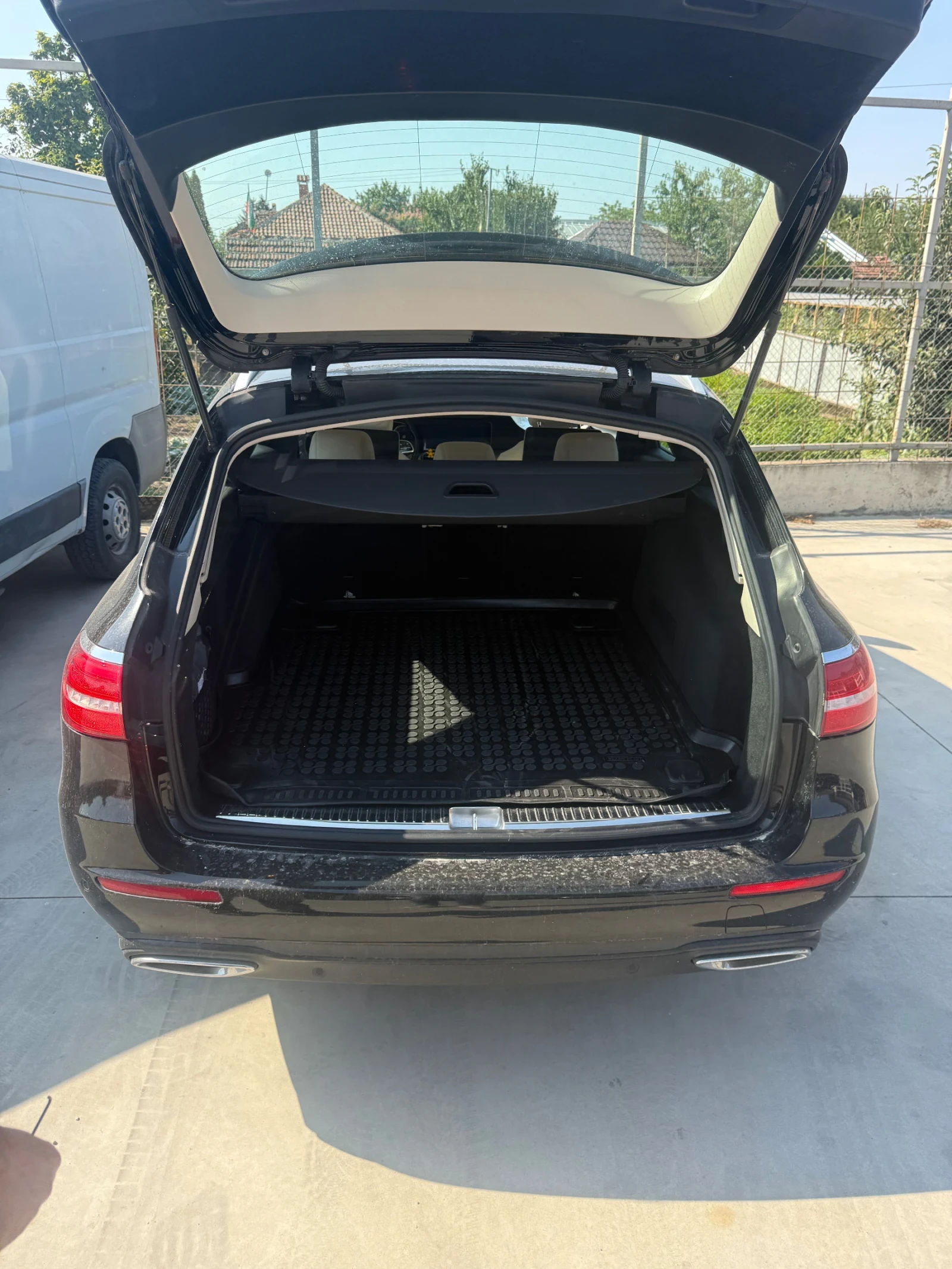 Mercedes-Benz E 400, снимка 8 - Автомобили и джипове - 55644137