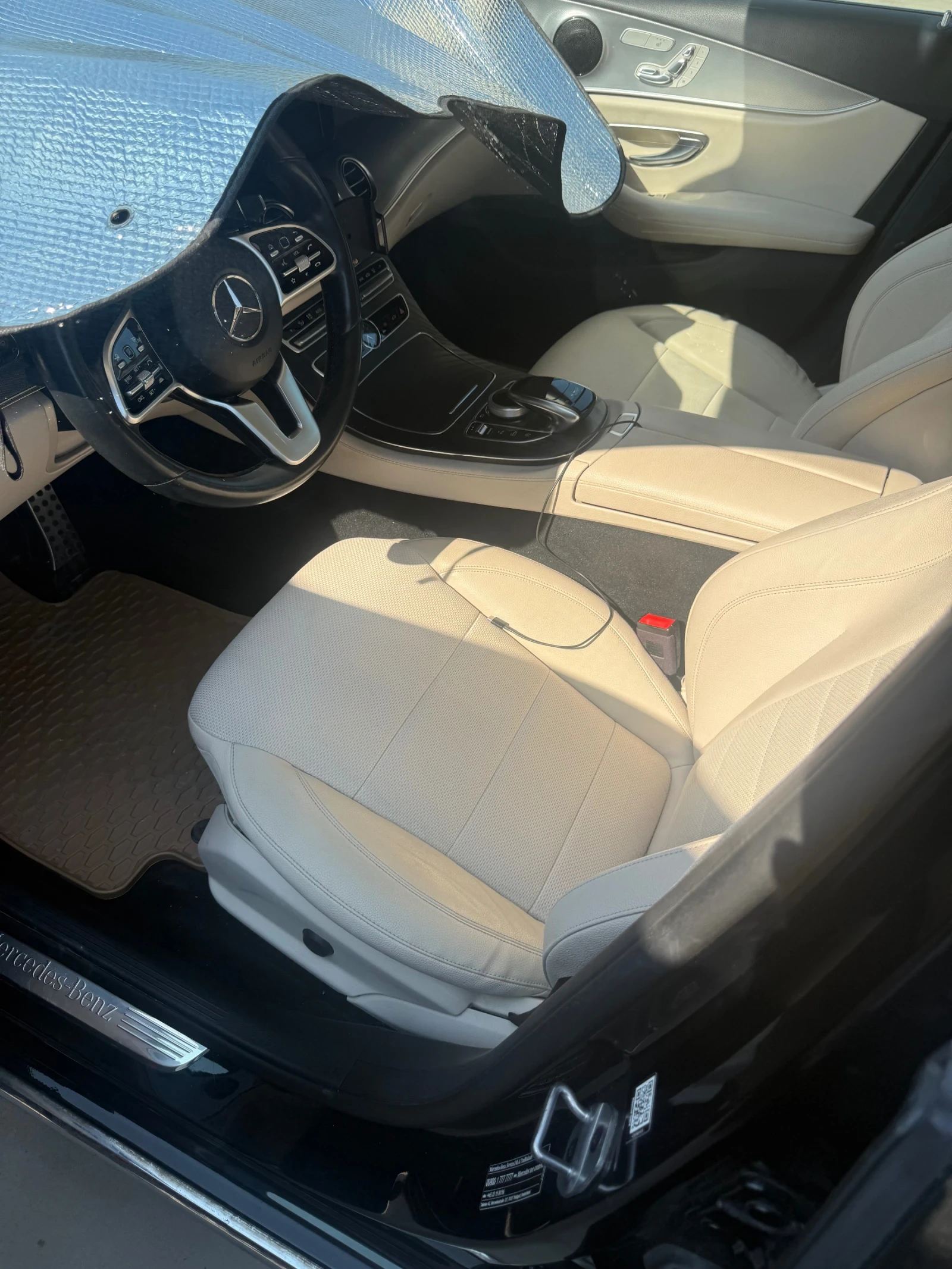 Mercedes-Benz E 400, снимка 5 - Автомобили и джипове - 55644137