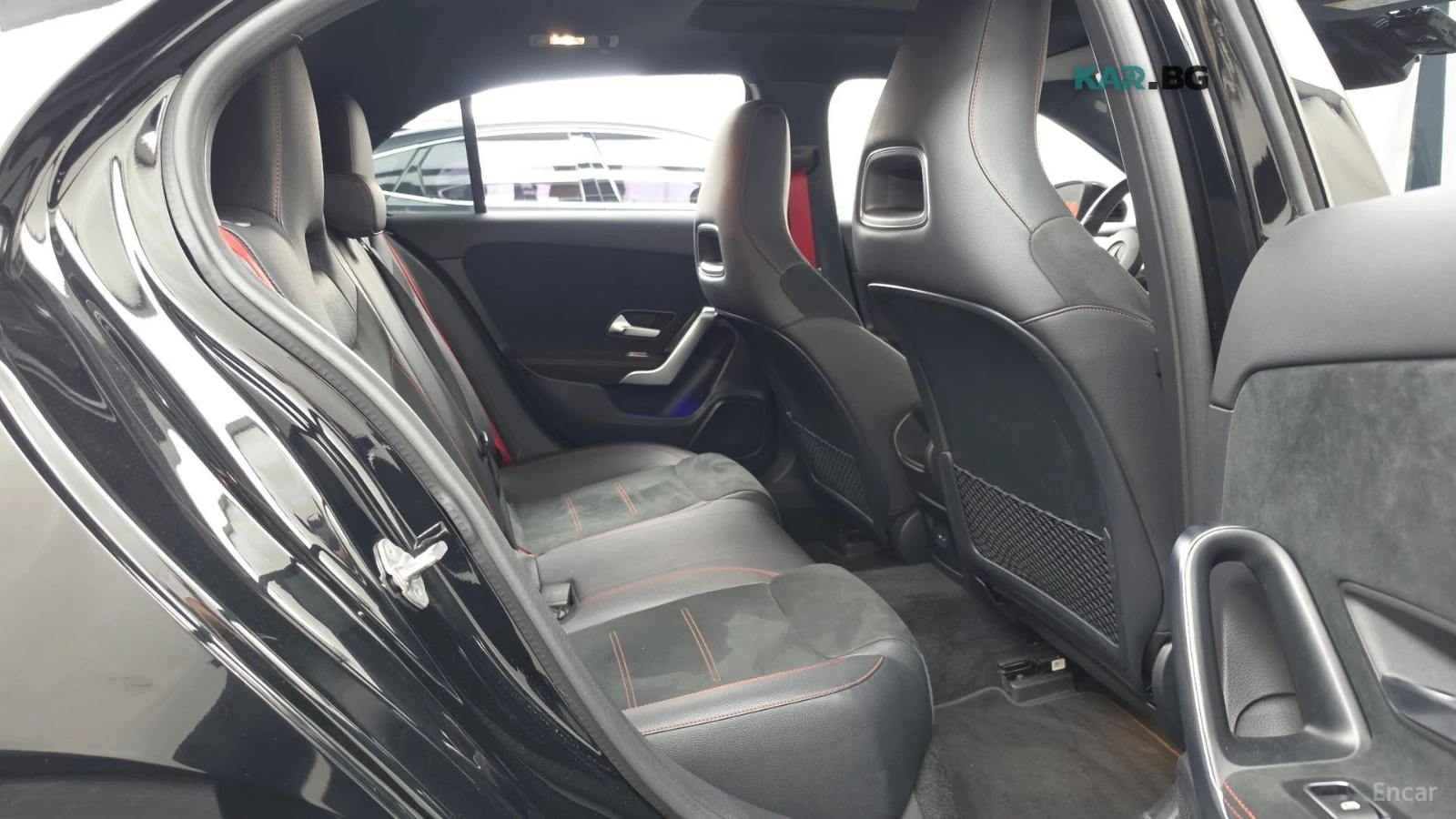 Mercedes-Benz A45 AMG 4MATIC+ * КОЖА* ПОДГРЕВ* КАМЕРА* ПАНОРАМА* , снимка 11 - Автомобили и джипове - 55898445