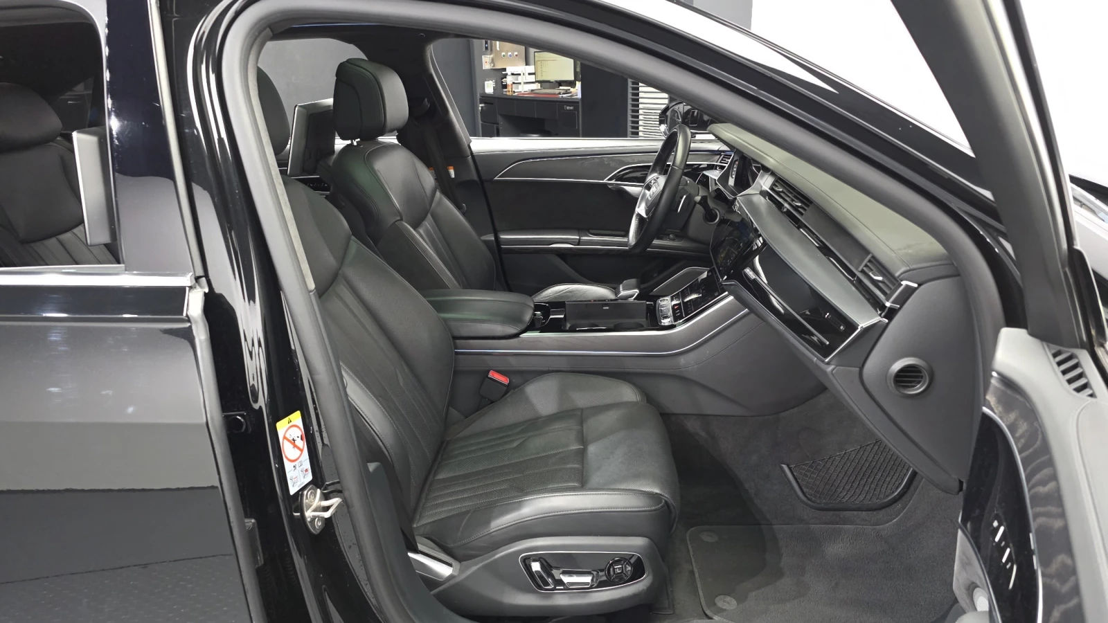 Audi A8 60 TFSI quattro* ���������* 360* HUD* ������ ���� | Mobile.bg � ����������� 11